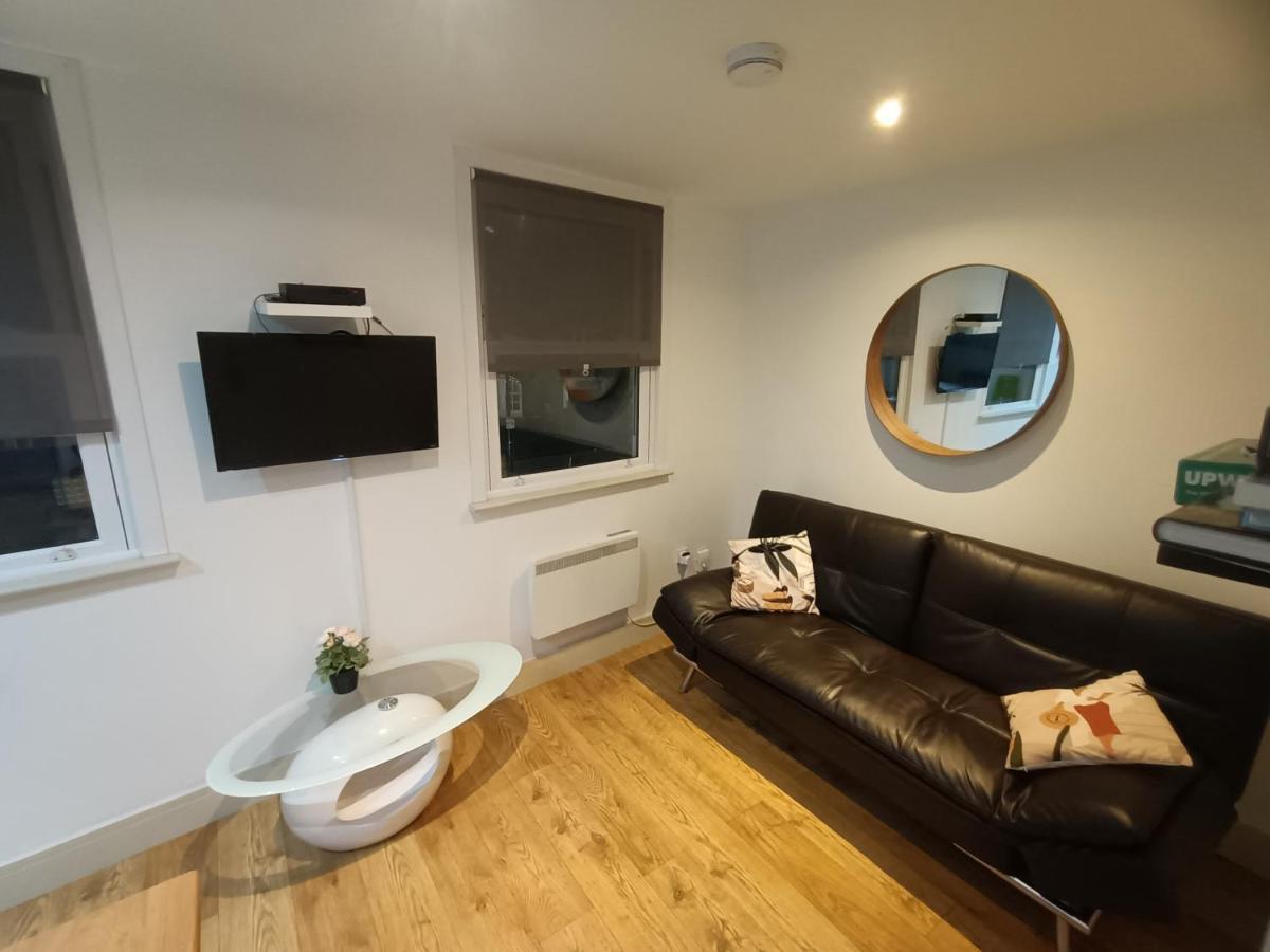 Lovely 2 Bedroom Serviced Apartment In London Bagian luar foto