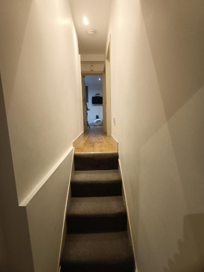 Lovely 2 Bedroom Serviced Apartment In London Bagian luar foto